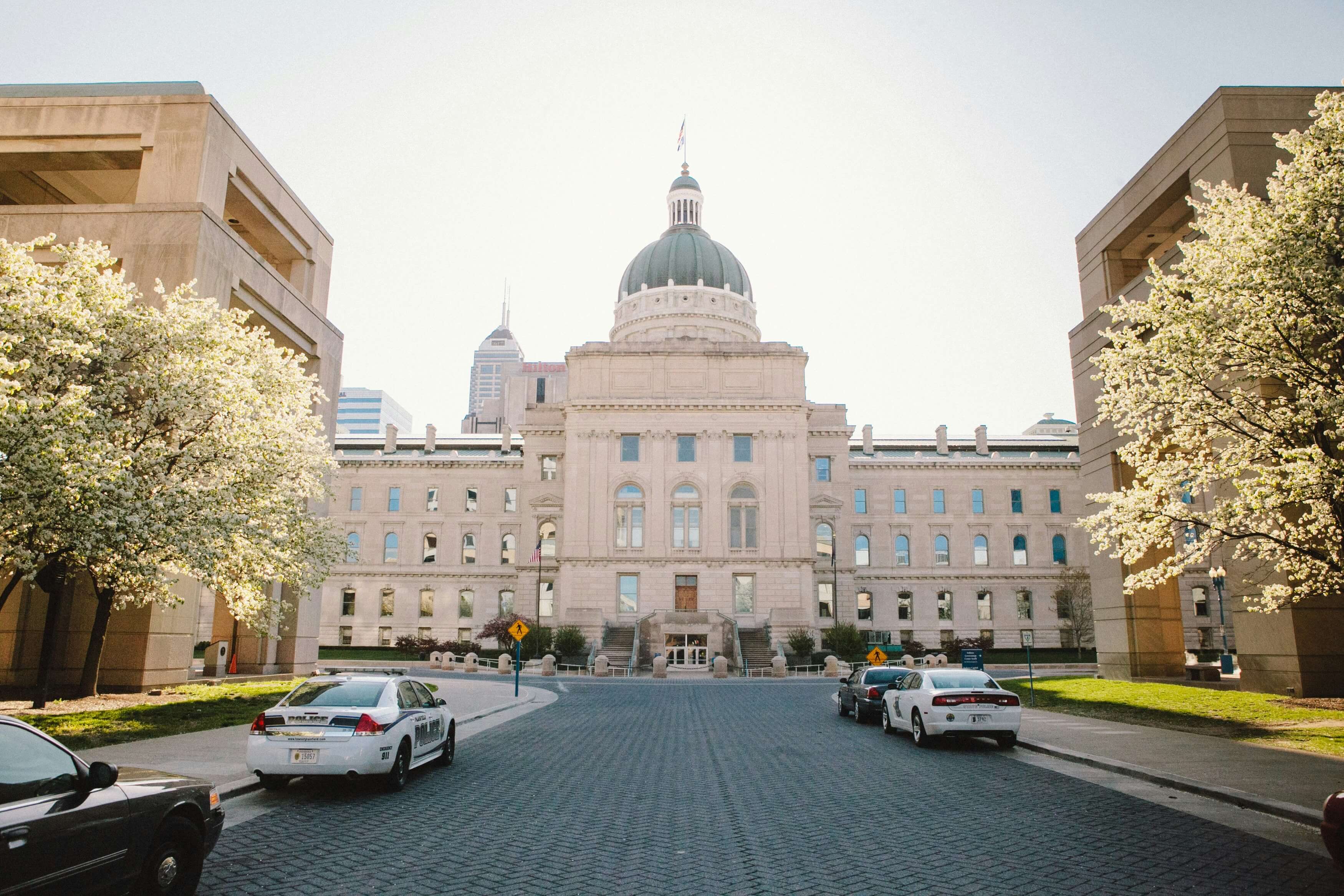 photo of Indianapolis Statehouse