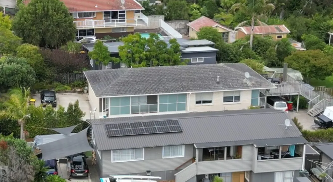 soler system installed on roof