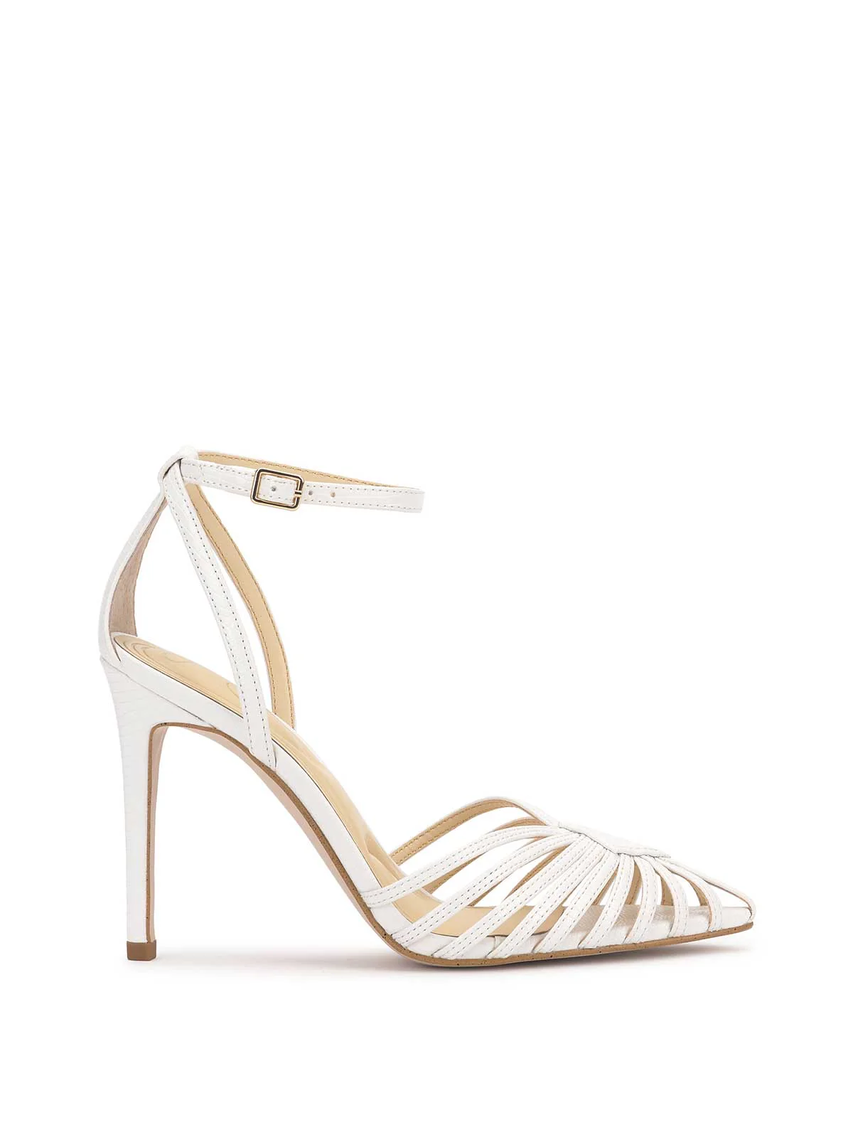 Jessica Simpson Paveri Pump in White
