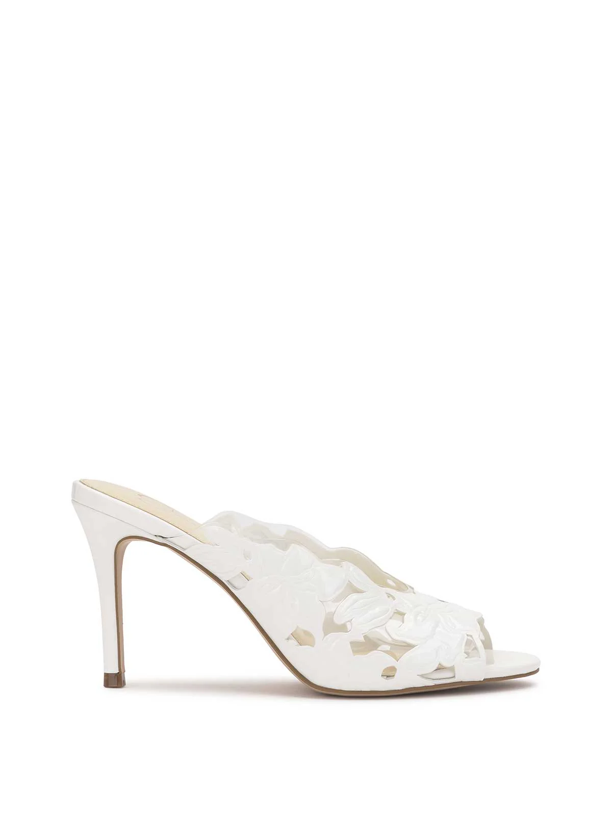 Jessica Simpson Justera High Heel in White