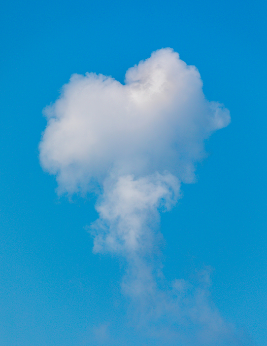 Moln i formen av ett hjärta