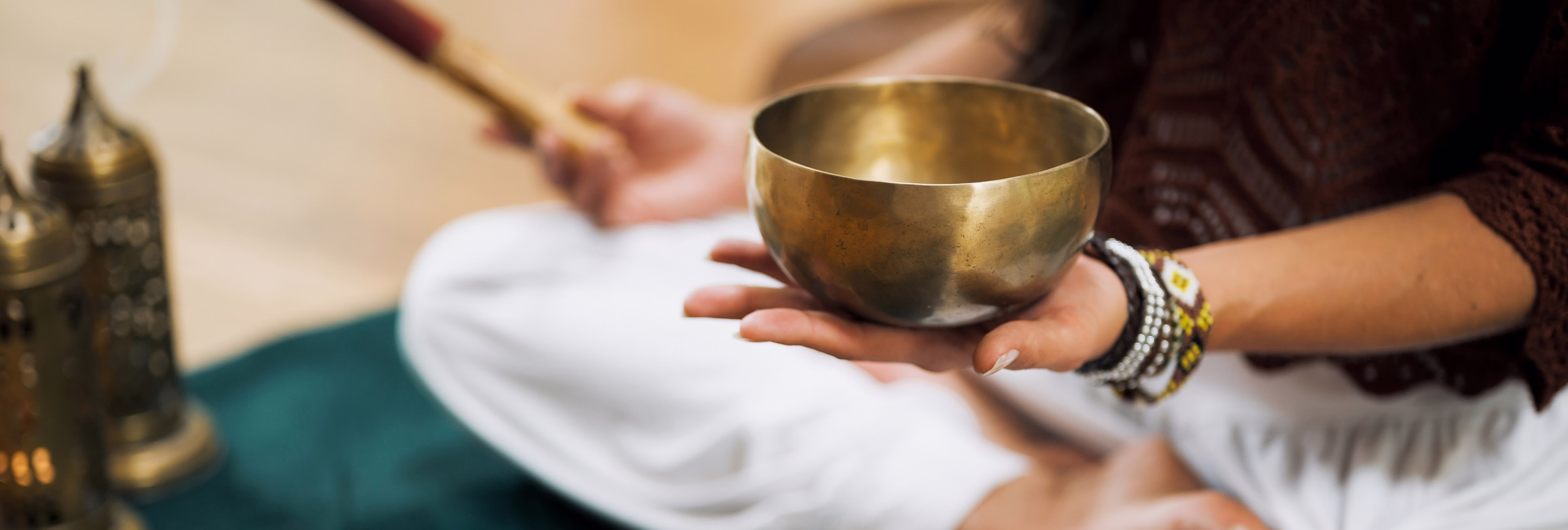 pulseon contact banner