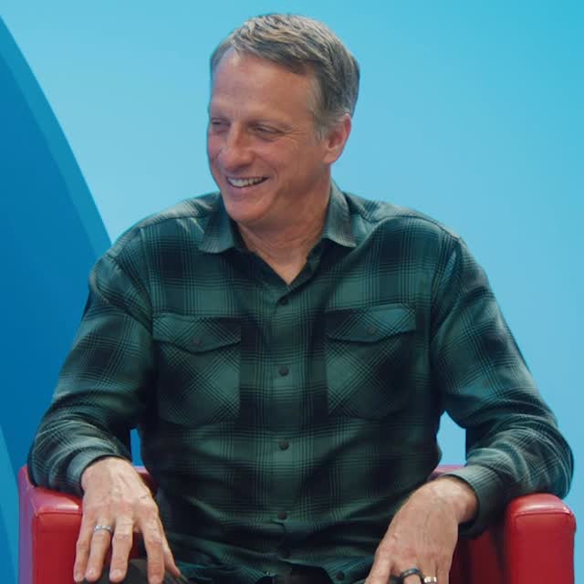 Fun conversations Directed by Paul Scheer for @cargurus
.
.
.
@tonyhawk @zebpowelll 
Agency: @binderynyc 
Director: @paulscheer 
MP: @geno_imbriale
Managing Director: @kirstenaronginoâšHoP: @sparkjones13âšExecutive Producer: @citizeno
Staff Producer: @oliviapossinoâšStaff Coordinator: @shaydanmkâšLine Producer: Corrin Santa Cruz 
1st AD: @shadybrady66 
DP: @eliastalbot 
Key Grip: Alex Perales 
Production Manager: @dubshade 
Production Coordinator: Kate Kramnaia 
Production Designer: @arkinoid 
Stylist: @leslie_schilling_costume 
Key Makeup: @bakerkessler 
Post: @binderynyc 
Post editor: Chris Hilk