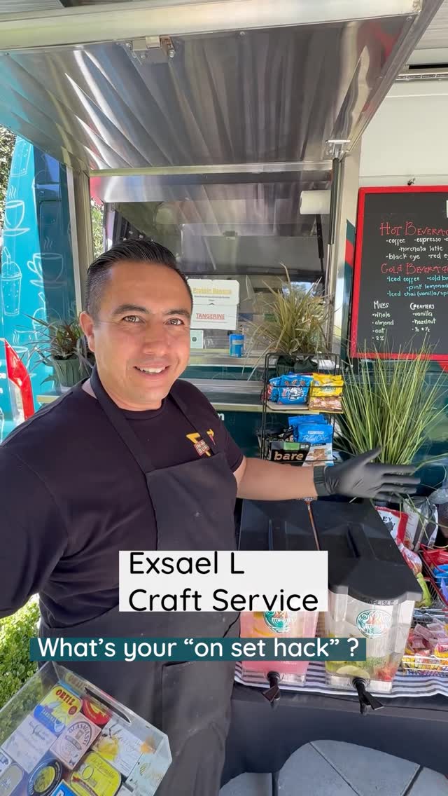 đ„âš On Set Hack â a little appreciation post for the crew who make the magic happen.
Crafty says: be nice to everyone đ
Hair & Makeup reminds us: itâs not just makeup, itâs making talent feel at home đđ€
DIT swears by daily reset + always flip-flops đ„ïžđ©Ž
Stills keeps it simple: B12 shots đâĄïž
Couldnât do it without this crew đ #OnSetHack #ArtClassContent