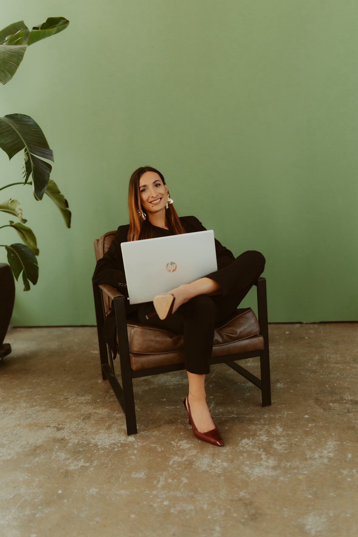 [interface] image of hr software in action (for a hr tech)