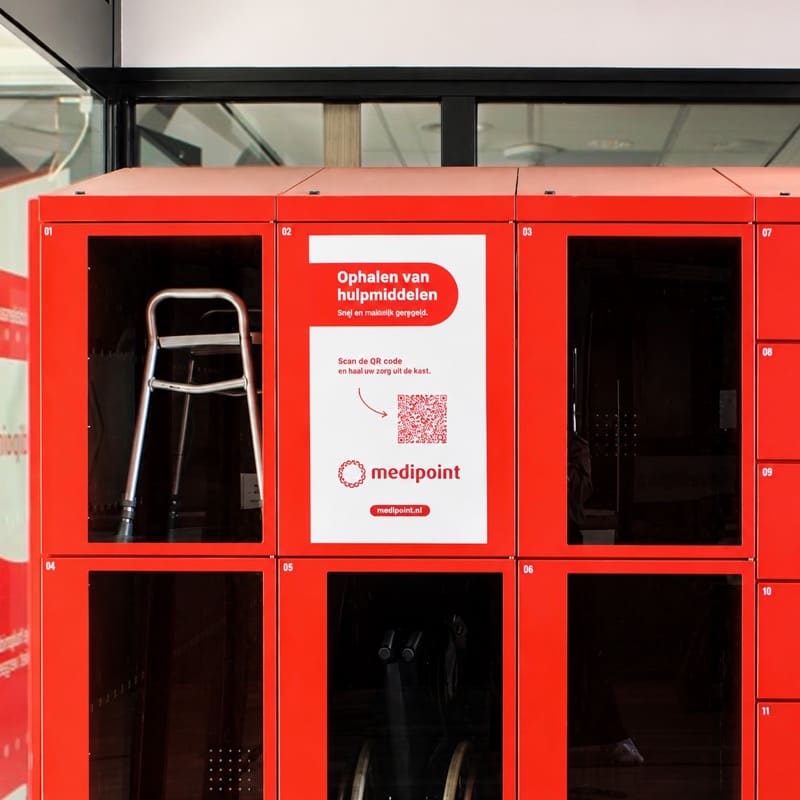 Instructions de retrait par code QR sur les casiers Medipoint pour aides médicales