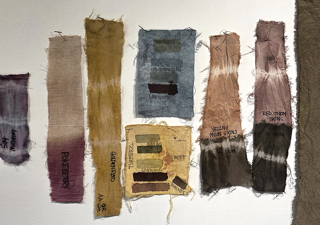 Images taken by the author and from the artist’s Instagram profile