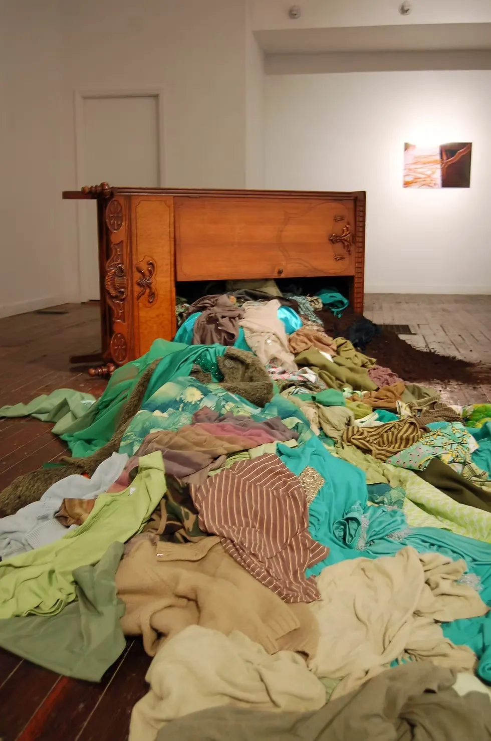 Molly Donnermeyer The Dress Is Always Greener 2010 Wardrobe, soil, green clothing