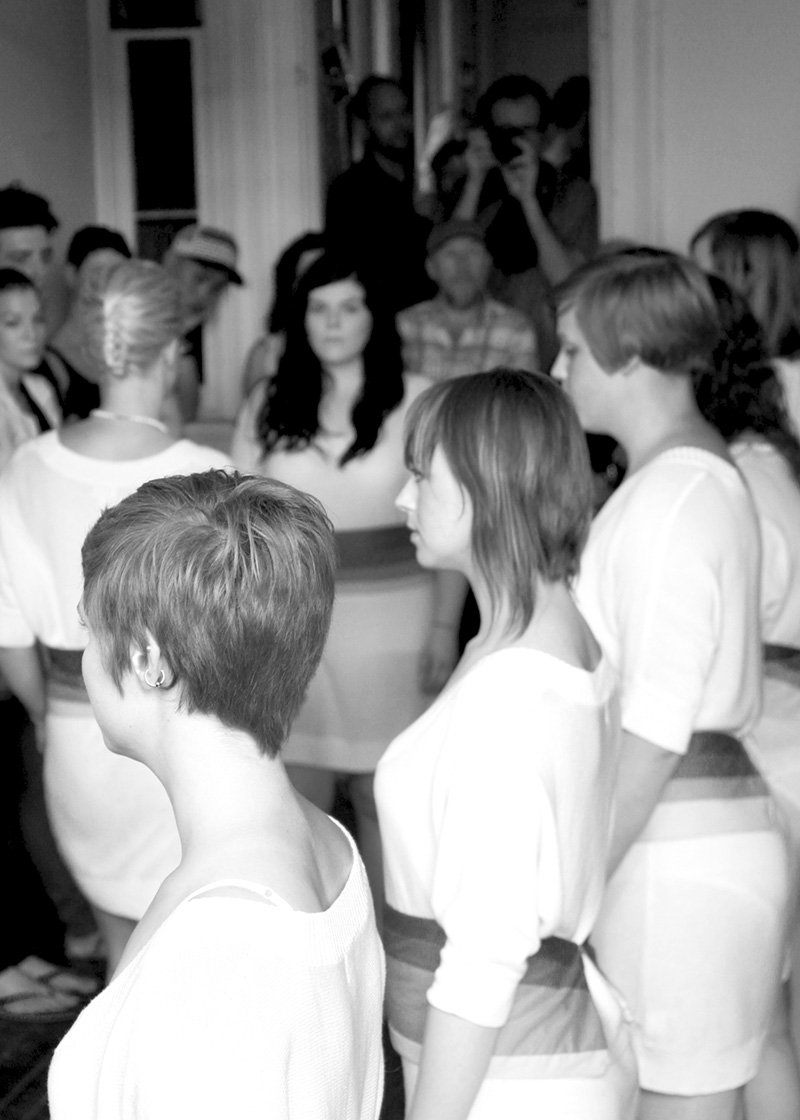 André Alves, Silence It Is, 2011. Performance.