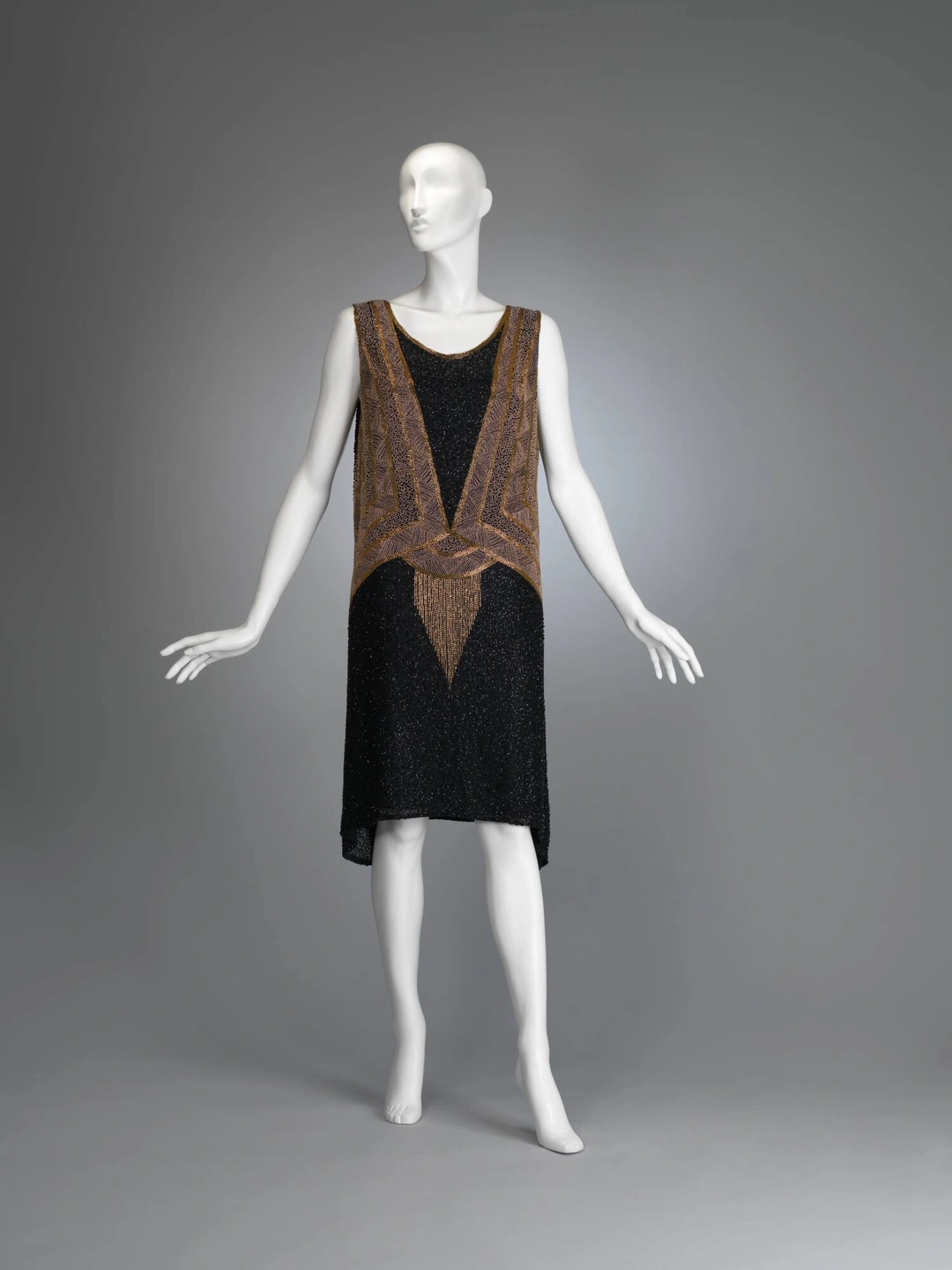 United States, Evening Dress, 1925–28, The Betty Colker Collection, Cincinnati Art Museum.