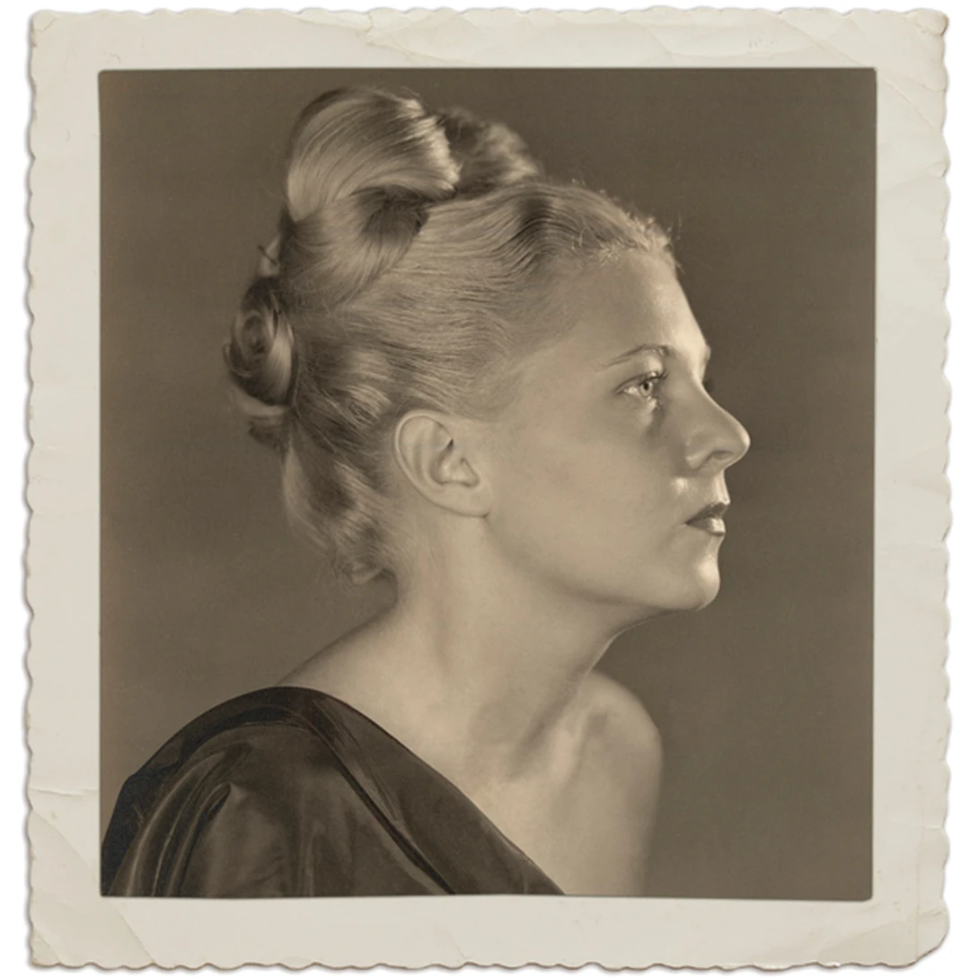 Phyllis Weston (1921–2015), legendary Cincinnati gallerist and arts advocate.