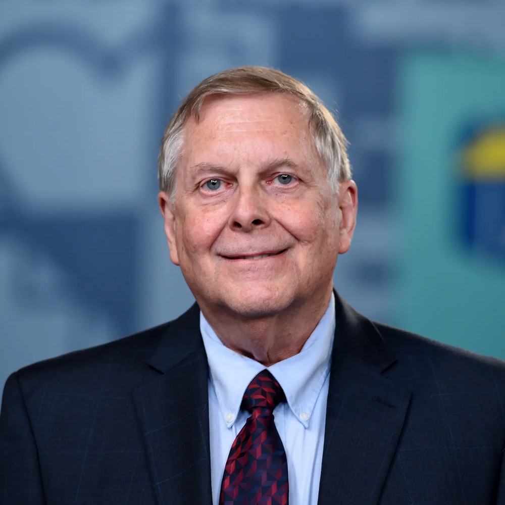 Riley Humler, Rookwood Pottery specialist and Antiques Roadshow appraiser. Photograph from his appraiser profile on the PBS Antiques Roadshow website. Related image located during this archive's reconstruction.