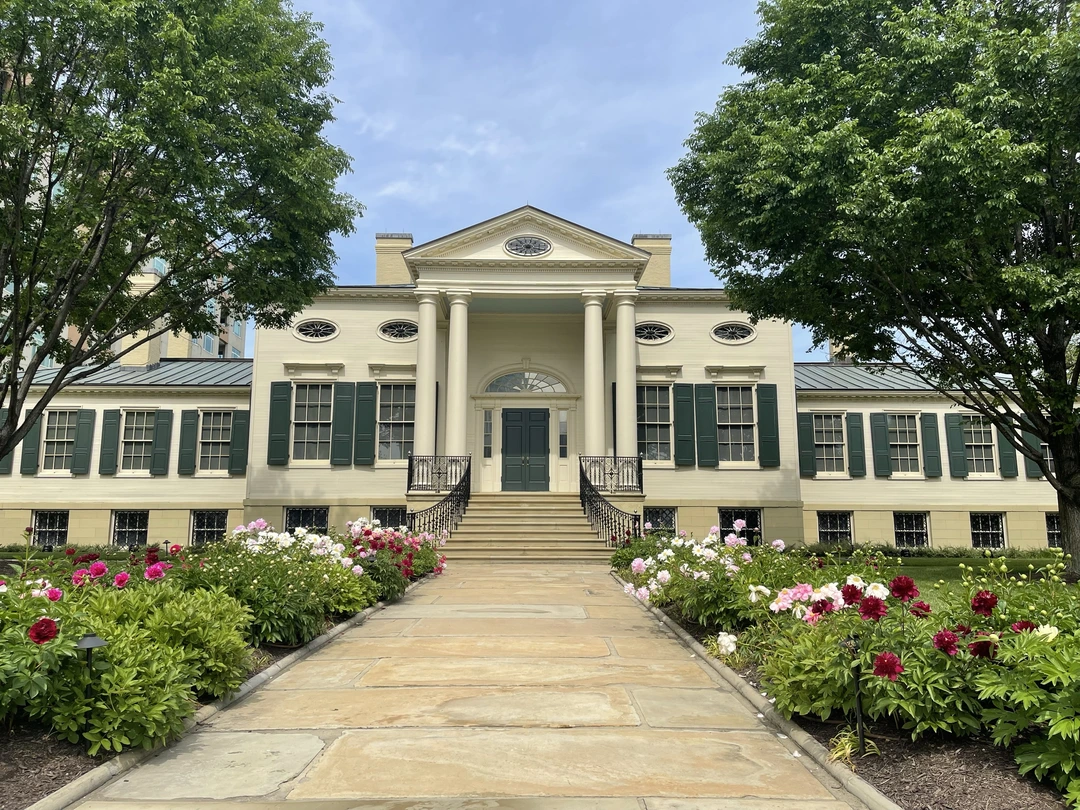The Taft Museum of Art historic facade, Cincinnati.
