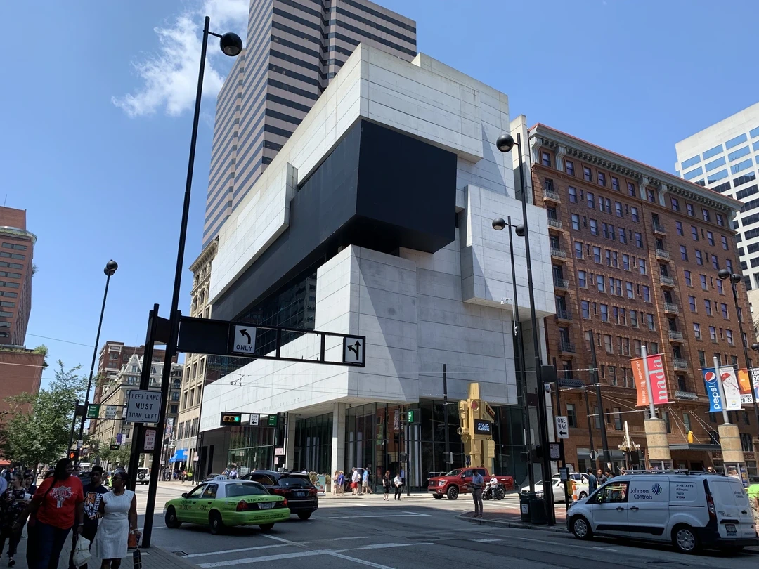 The Contemporary Arts Center (Rosenthal Center for Contemporary Art) in Cincinnati, host venue for the FotoFocus Biennial opening events.