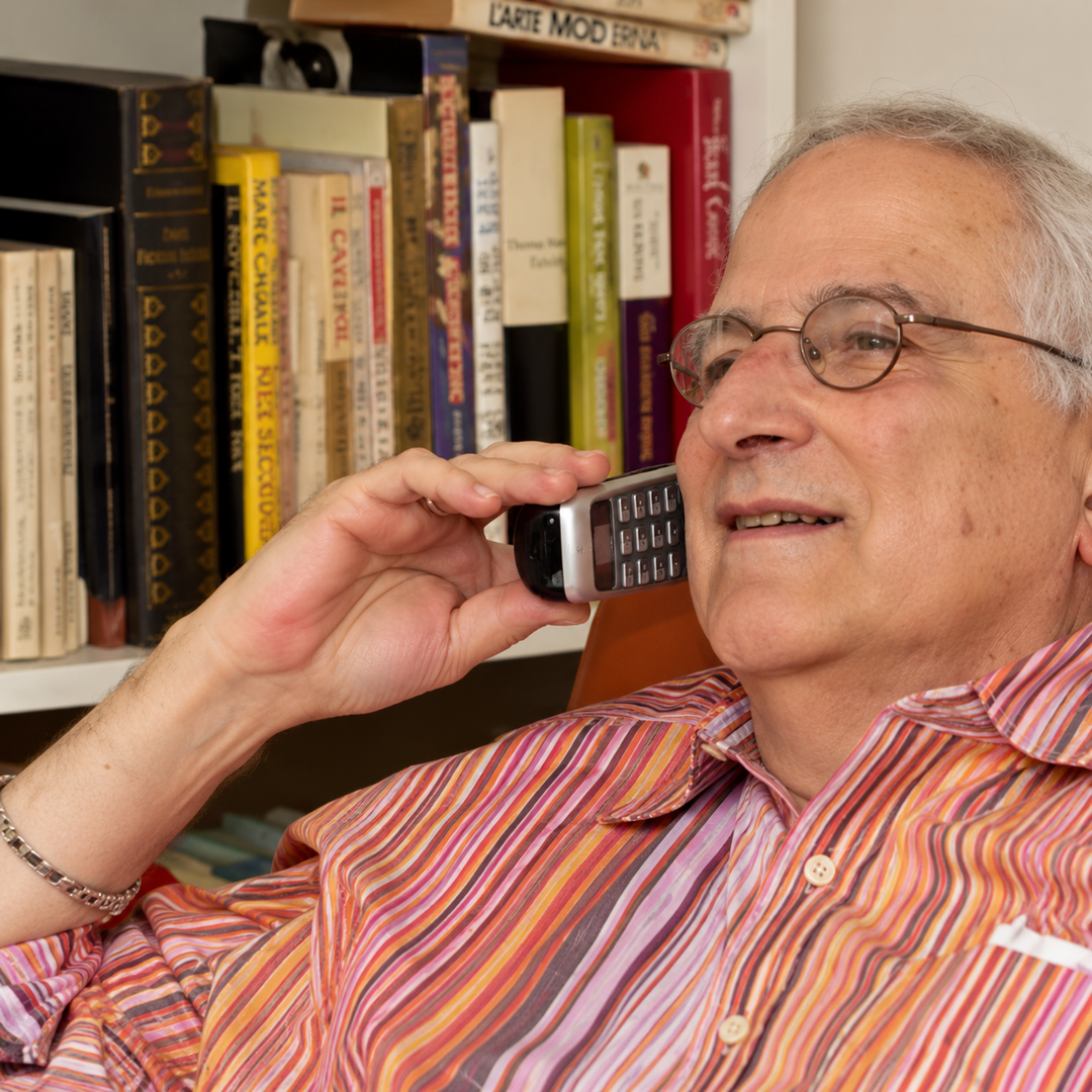 Portrait photograph of Daniel Brown, editor of AEQAI.