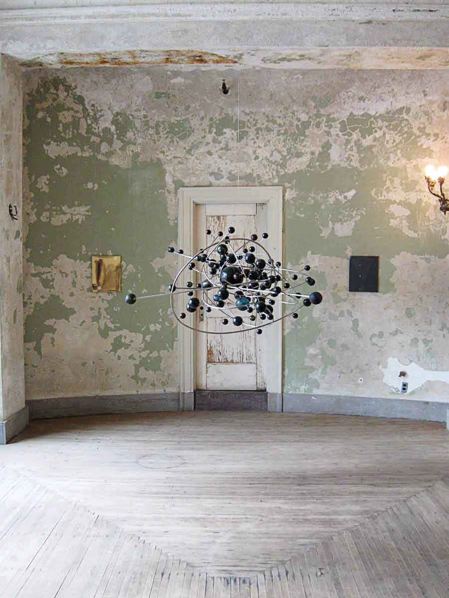 Parlor Room, The Emery (Jessie Henson and Nathlie Provosty)