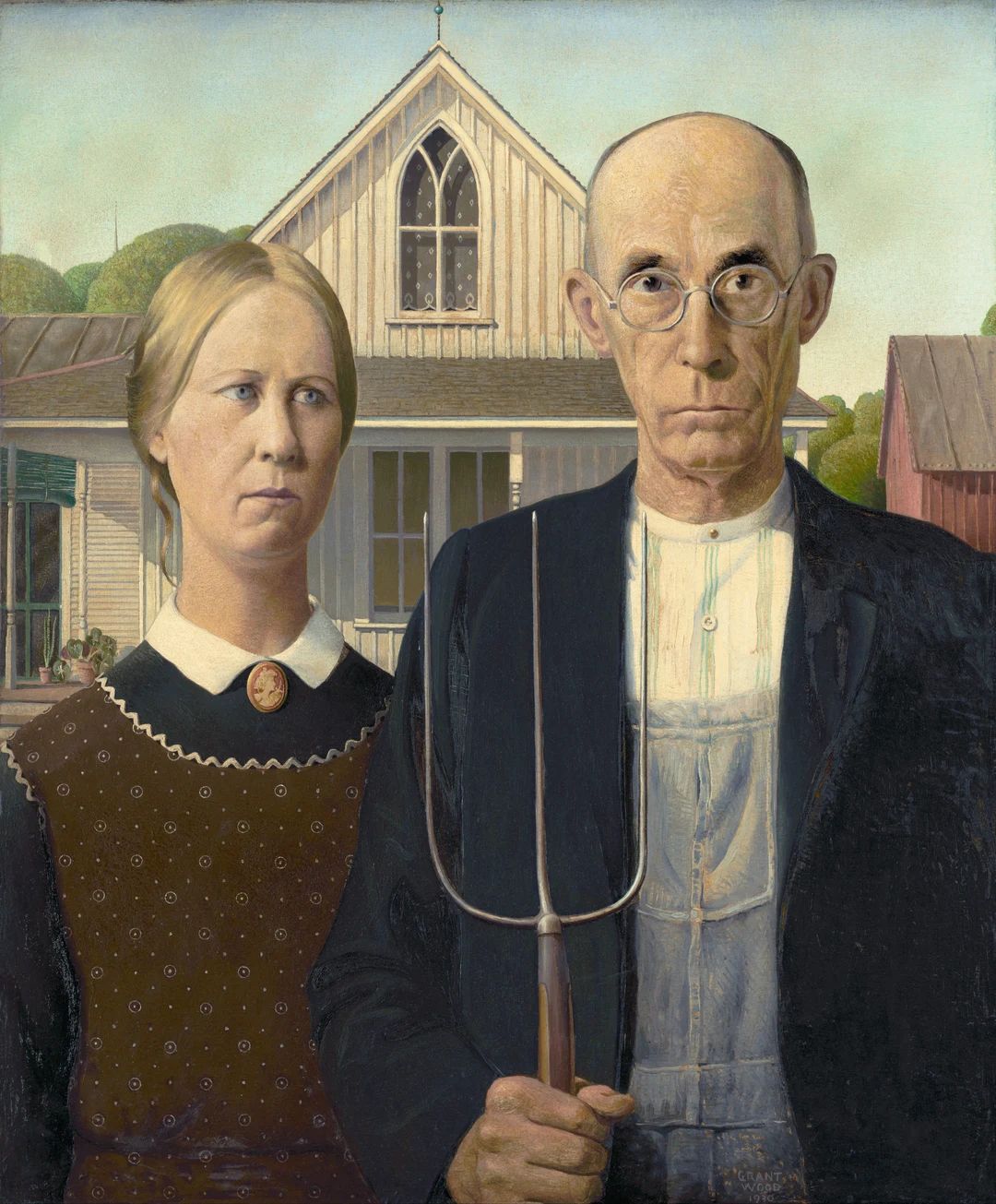Grant Wood, American Gothic, 1930: a stern farmer holding a pitchfork stands beside a woman in an apron, in front of a white farmhouse.