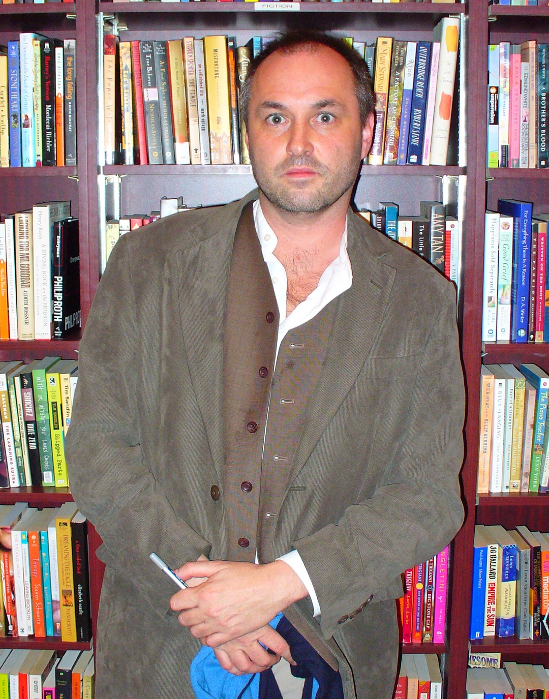 Portrait of the writer Colum McCann in 2007, looking toward the camera.