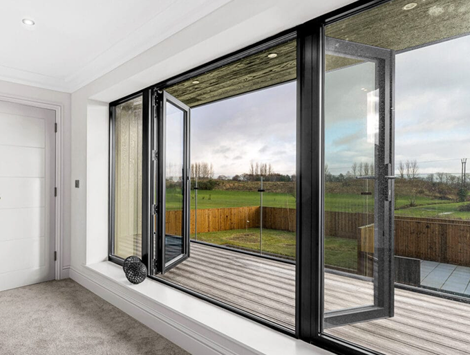 Slimline aluminium doors