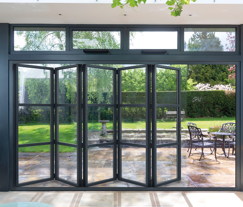 Slimline aluminium doors