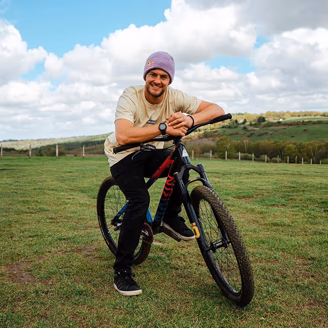 Portrait of Matt Jones, Professional MTB athlete and Co-Founder
