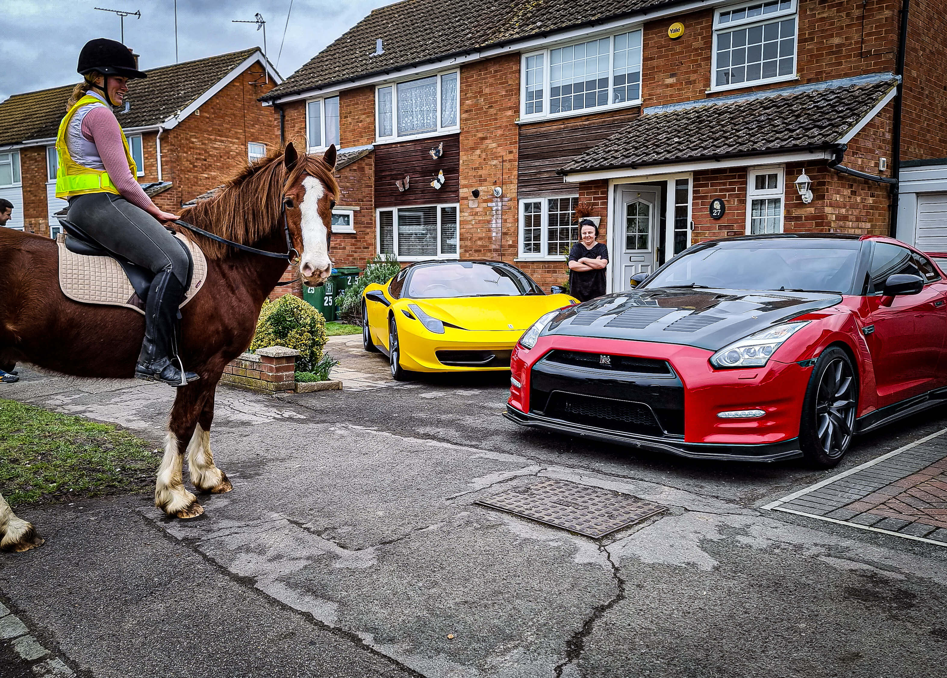 Ferrari, Red GTR and a horse 