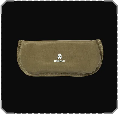 Зелена чохол для зброї з логотипом Bronyx на чорному фоні.