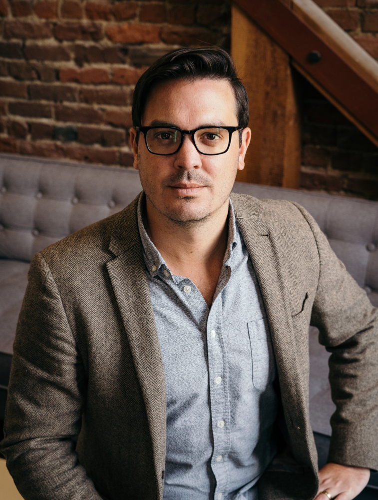 <subject>[headshot] image of customer (for a productivity tools business)</subject>