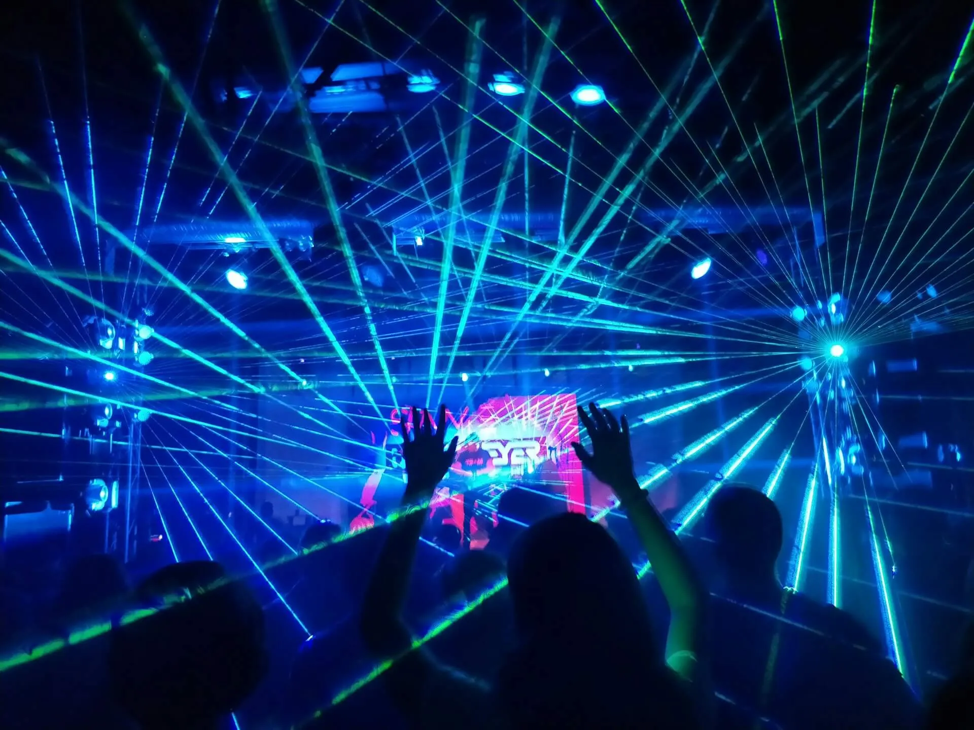 Neon party