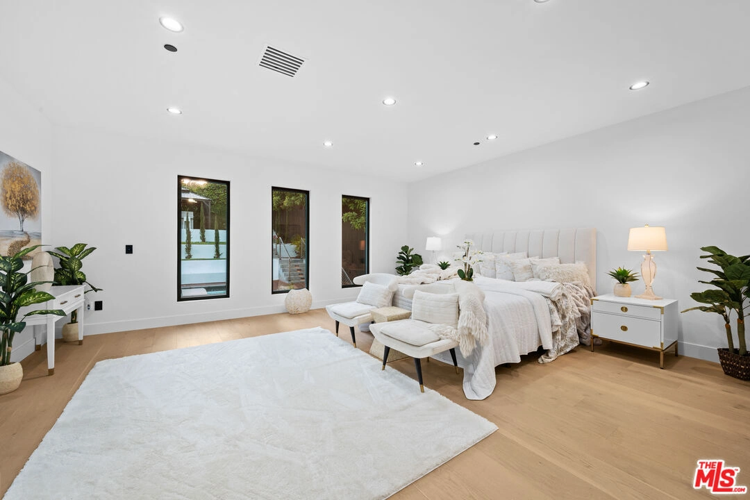 Louisiana Residence - Elegant Finish