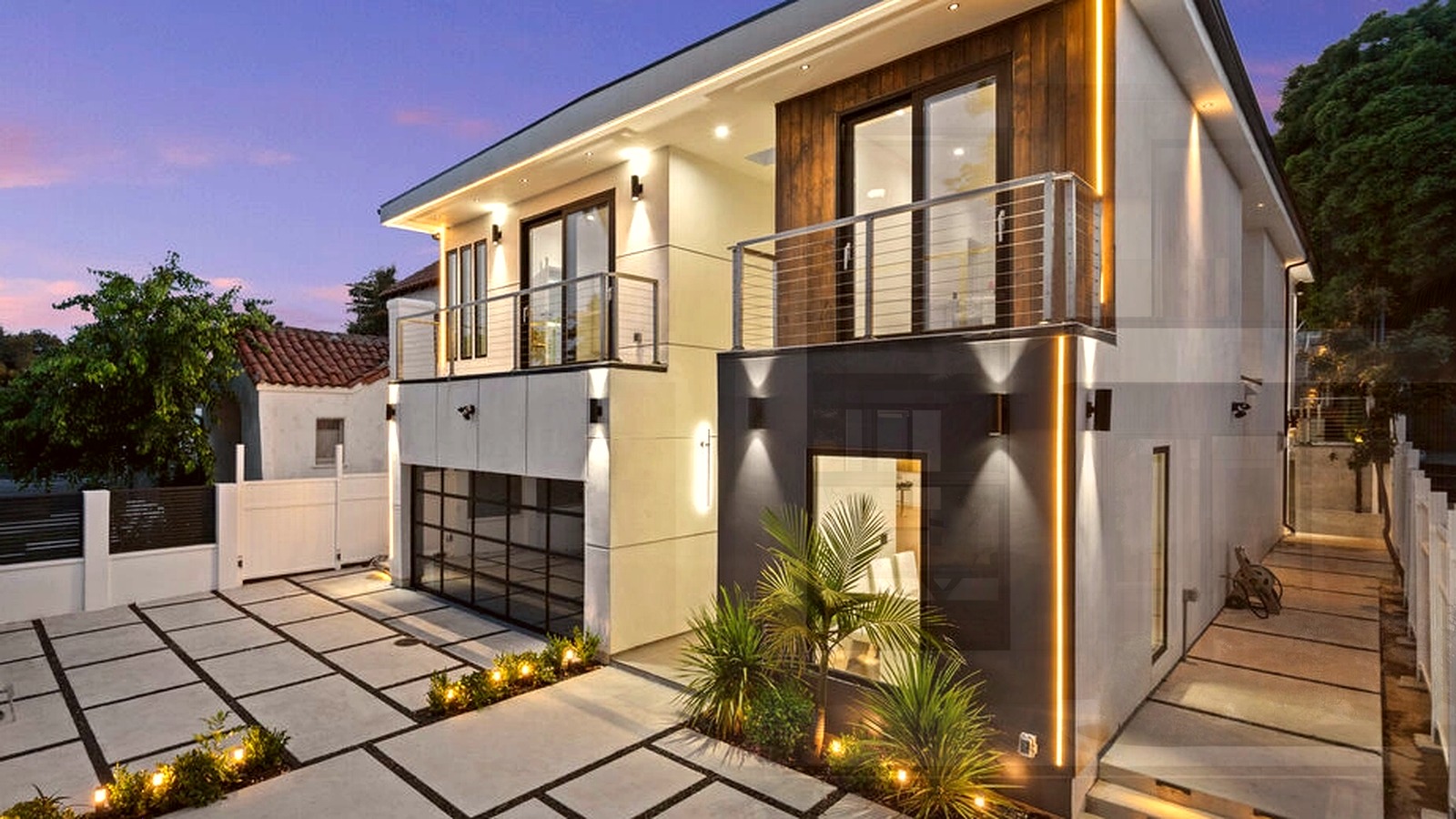 Editorial diagram of one Encino house with a single design-build team versus a split architect and contractor handoff