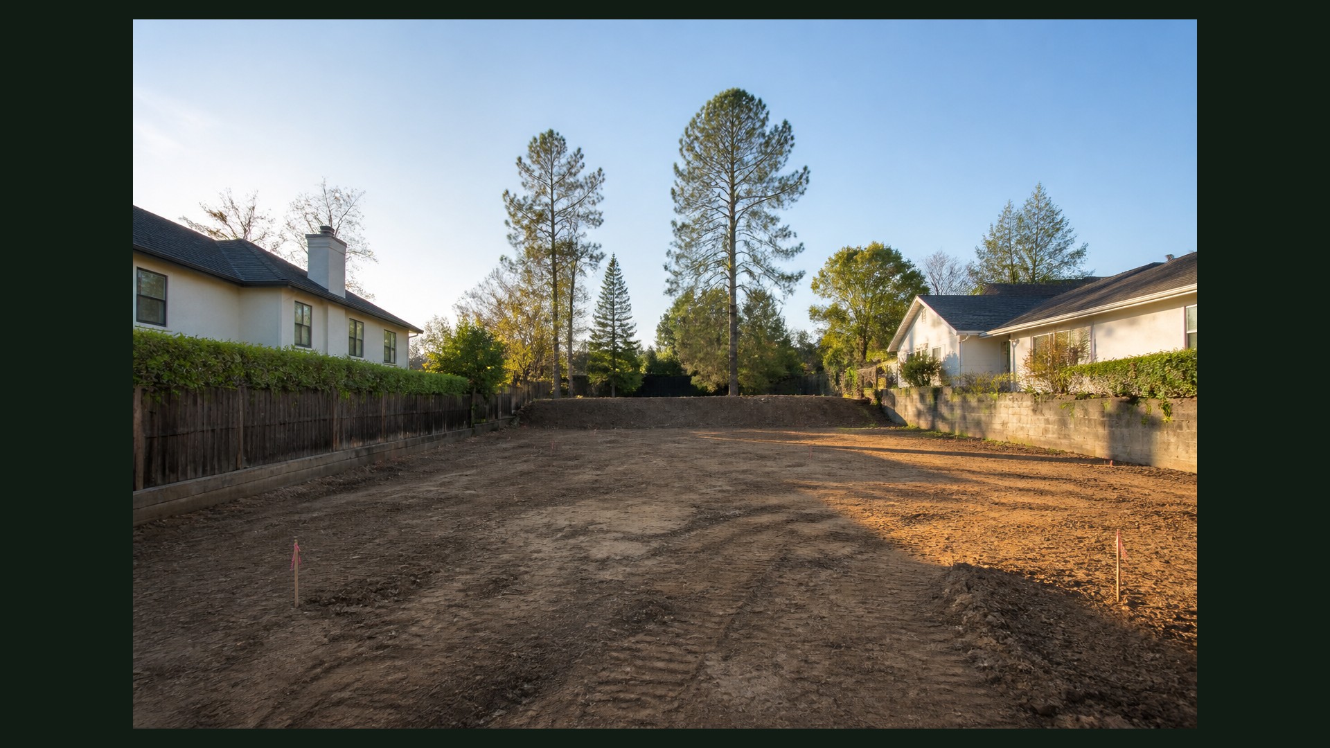 Photoreal Encino residential lot with two house sites at the start of construction