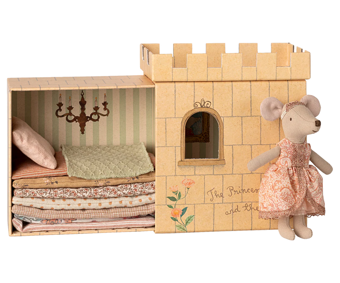 Maileg - Princess and the pea, Big Sister Mouse 