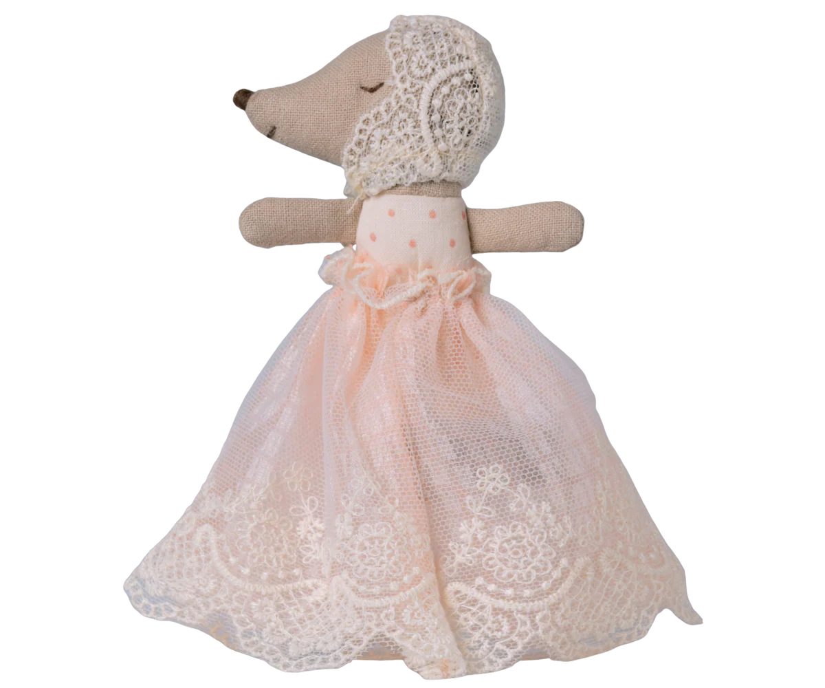 Maileg - Baby mouse in gown - powder 