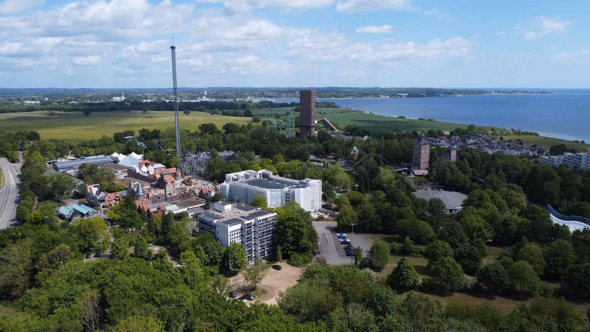 Freizeitpark Hansa-Park mit Meer im hintergrund