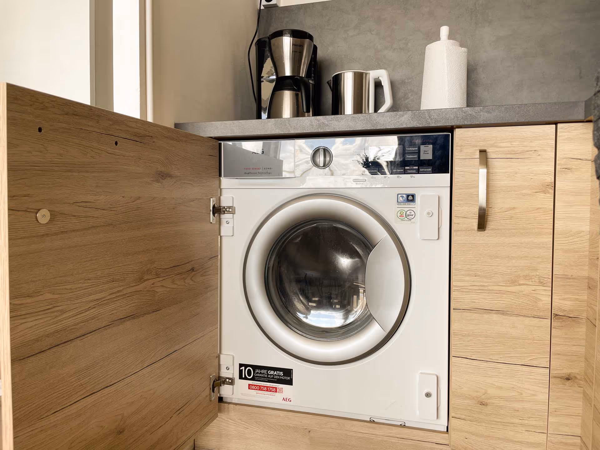 Waschtrockner in Einbaukueche