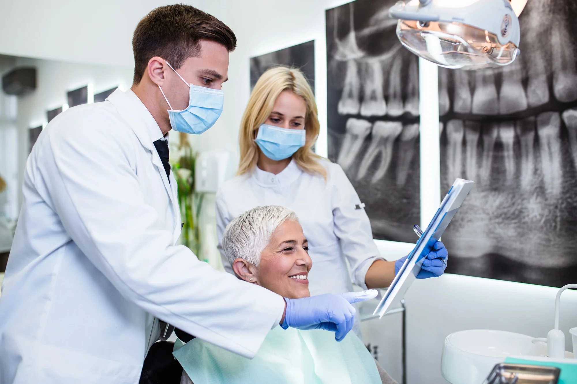 emergency dentist cherry hill patient consultation