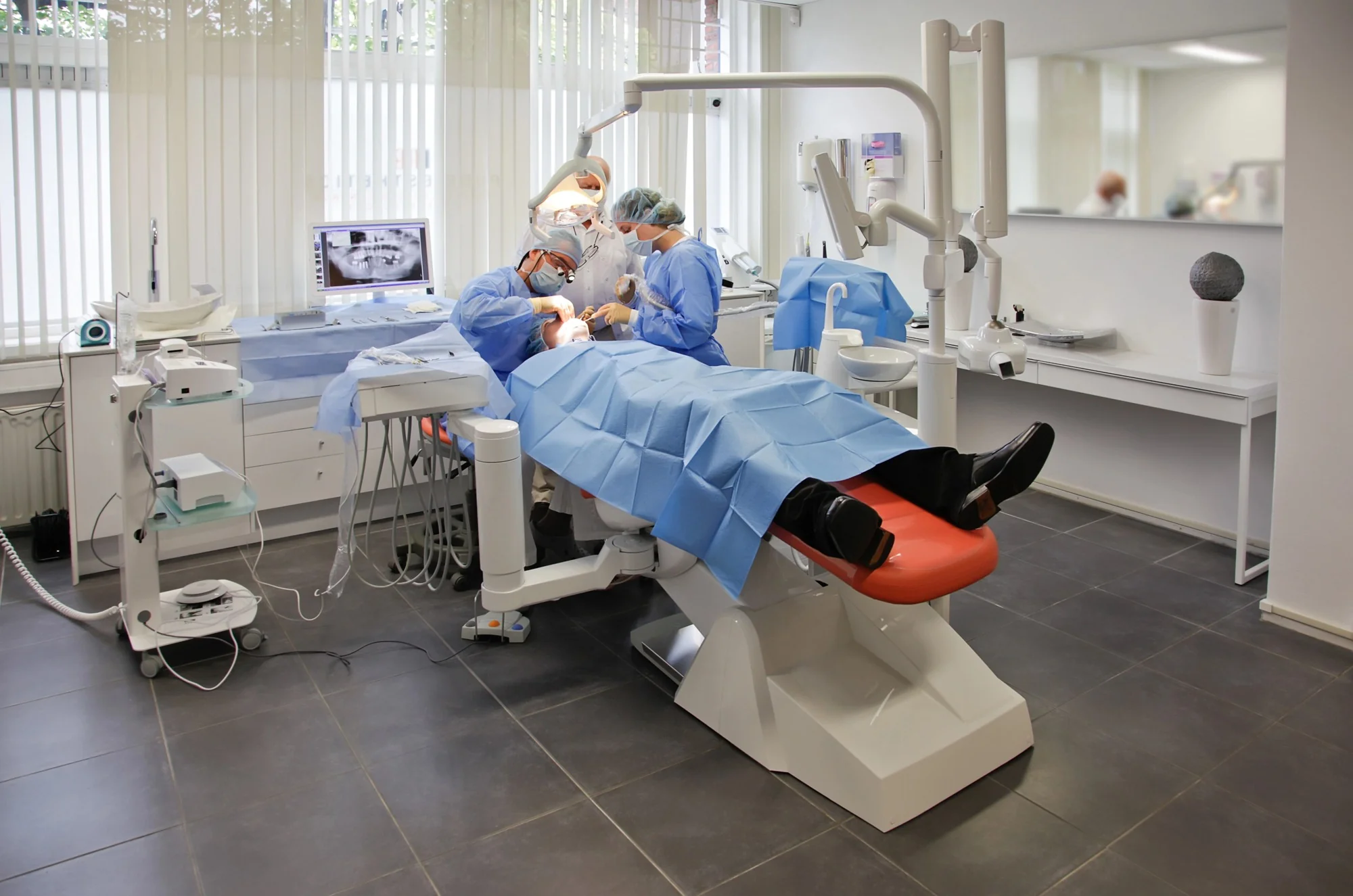 emergency dentist cherry hill dental office