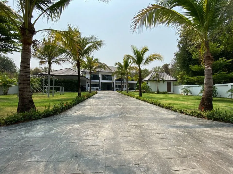 5-Bed Fully Furnished Home for Sale Chiang Mai | Maejo University