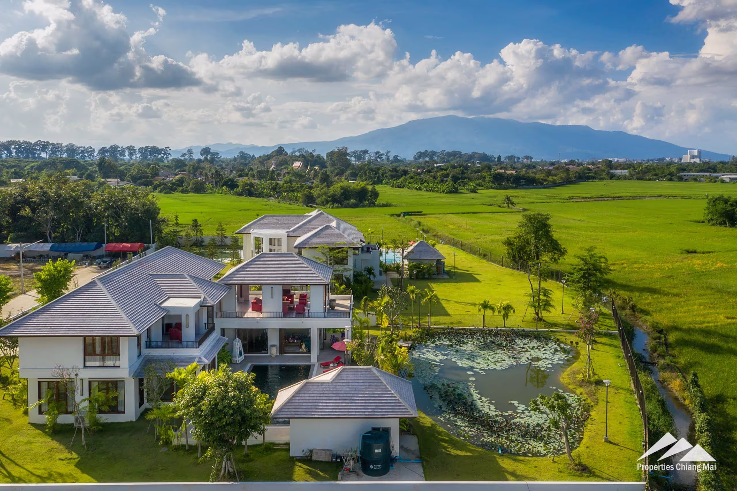 Chiang mai Exclusive 5 bed pool villa Saraphi