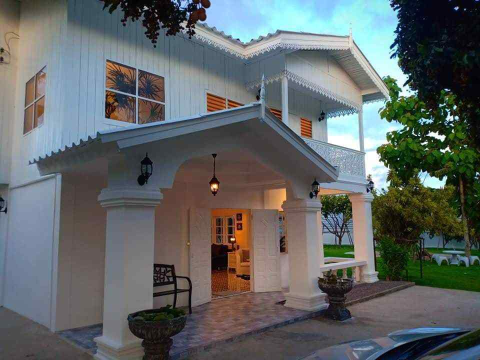 Renovated 4-Bedroom House for Sale Chiang Mai, in Yuwa