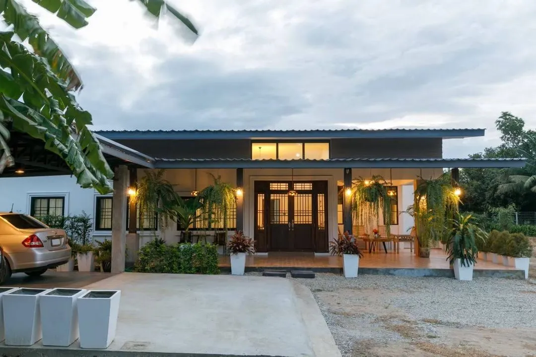 Dual-Home Detached single-storey houses Chiang Mai: Space & Serenity