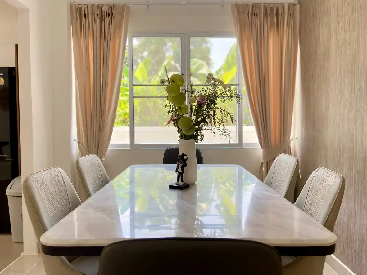 Baan Wang Tan: Single-Story 4BR Pool Villa For Sale