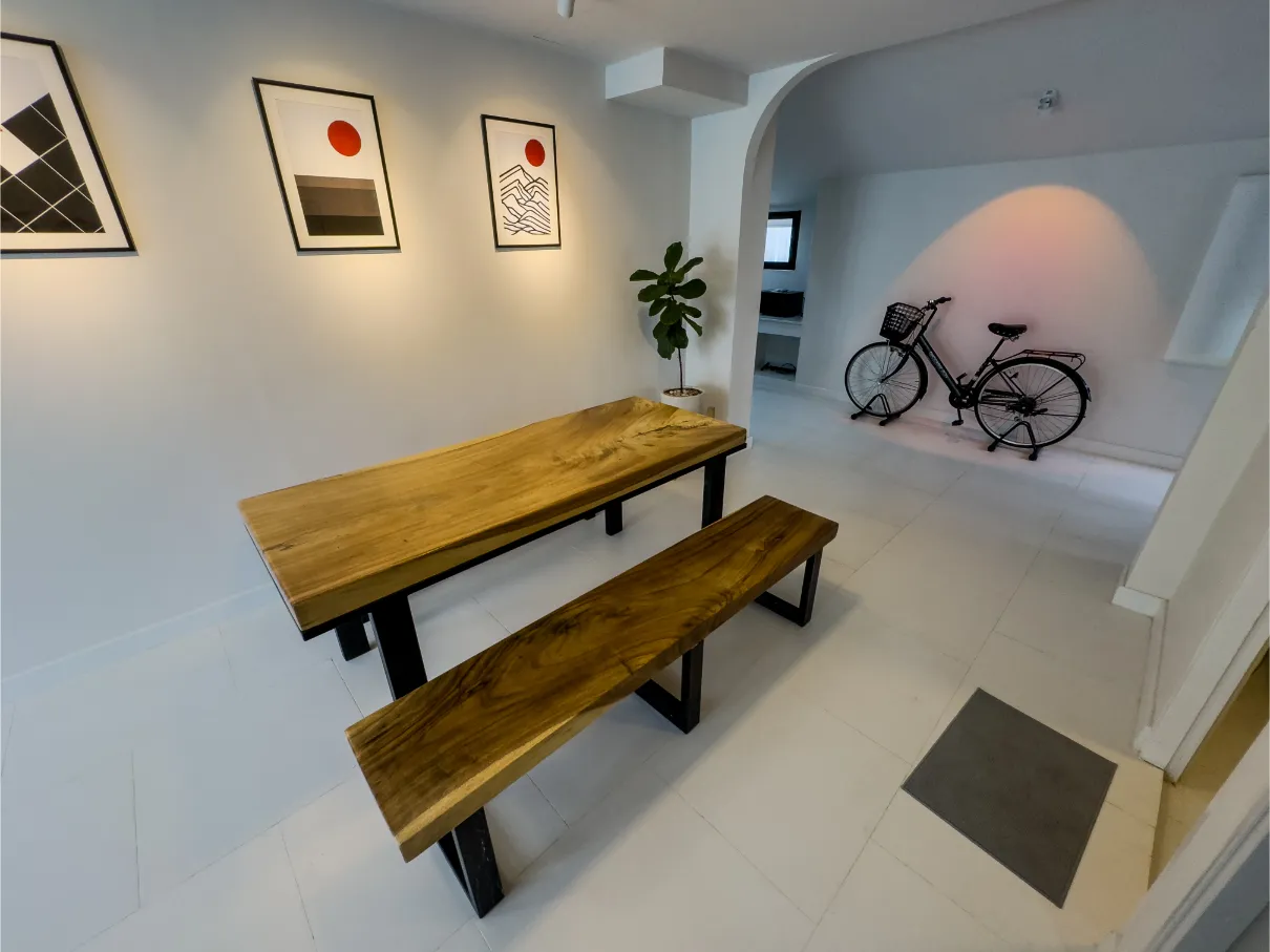 Mae Hia Pool Villa w/ Glass Roof | Modern Zen Home