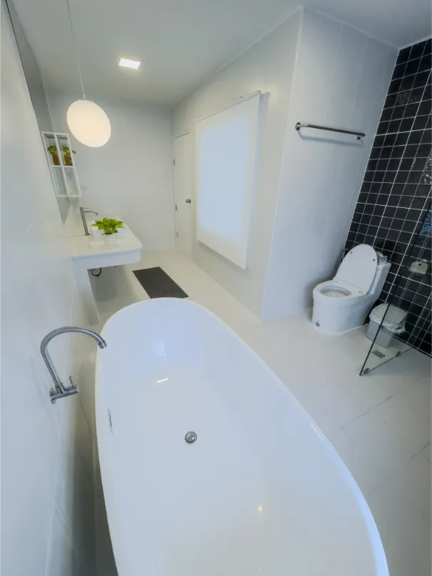 Mae Hia Pool Villa w/ Glass Roof | Modern Zen Home