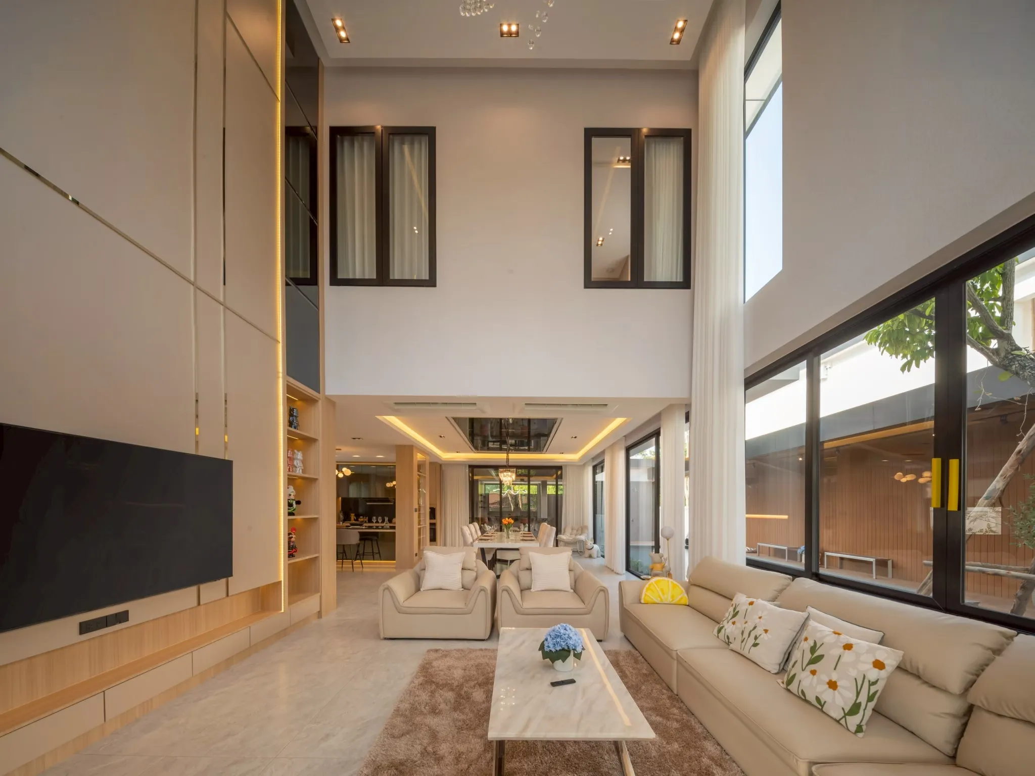 Chiang Mai Real Estate  Modern Living at The Urban Residences