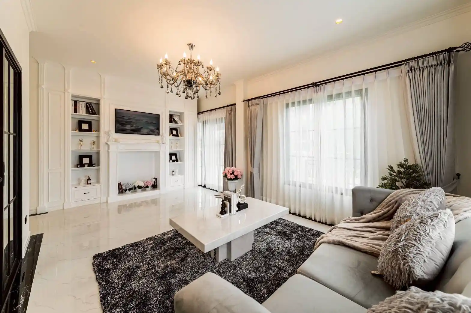 New 3 bed English Style House for Sale Nam Phrae Hang Dong 