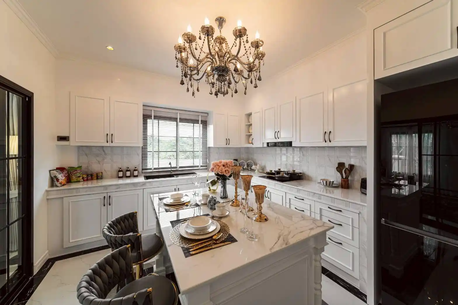 New 3 bed English Style House for Sale Nam Phrae Hang Dong 