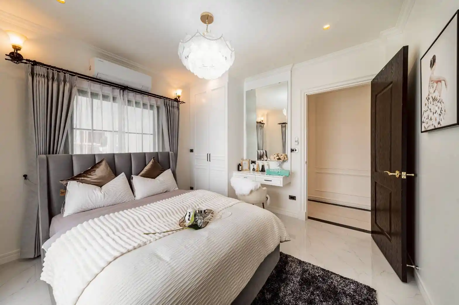 New 3 bed English Style House for Sale Nam Phrae Hang Dong 