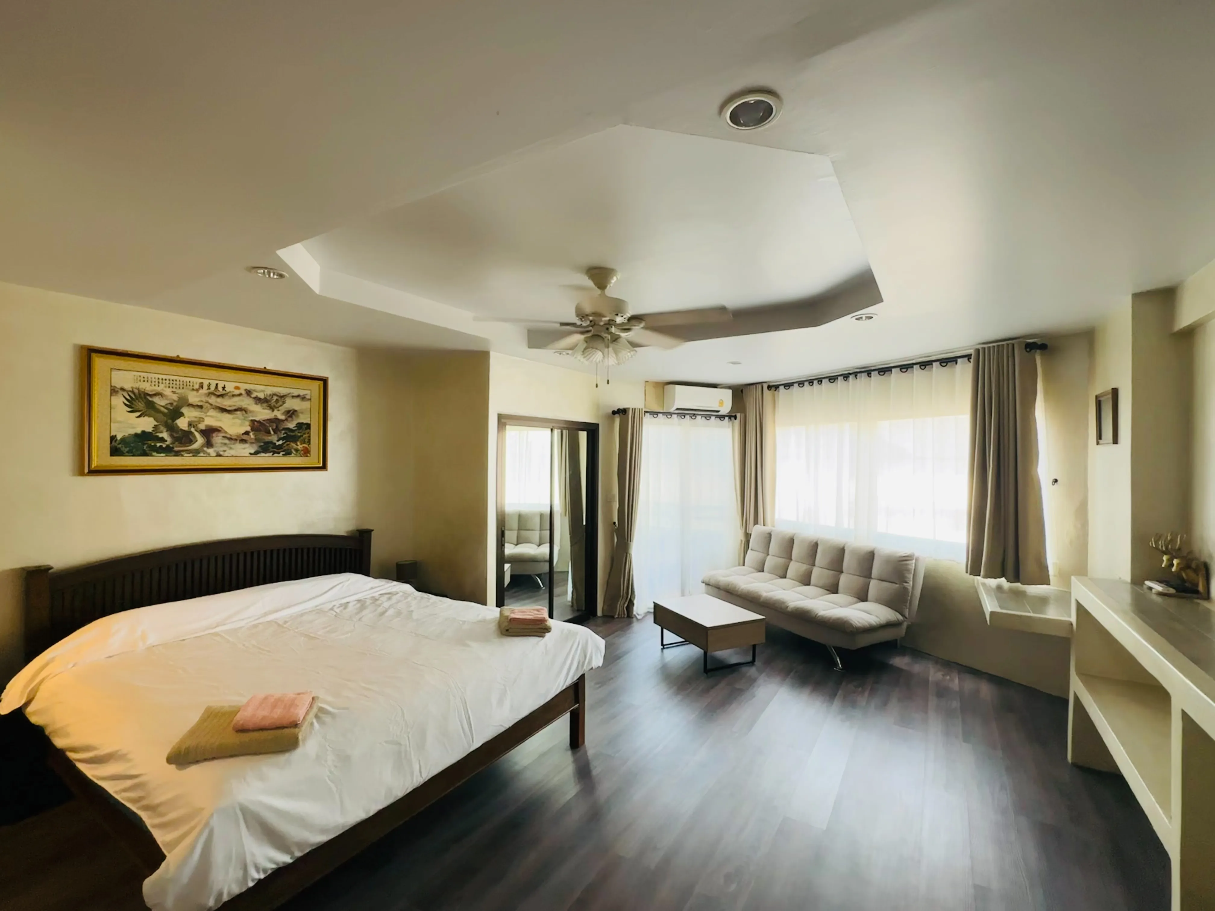 Beautiful Riverside 1-Bed Condo for Sale in Chiang Mai | Fully Furnish